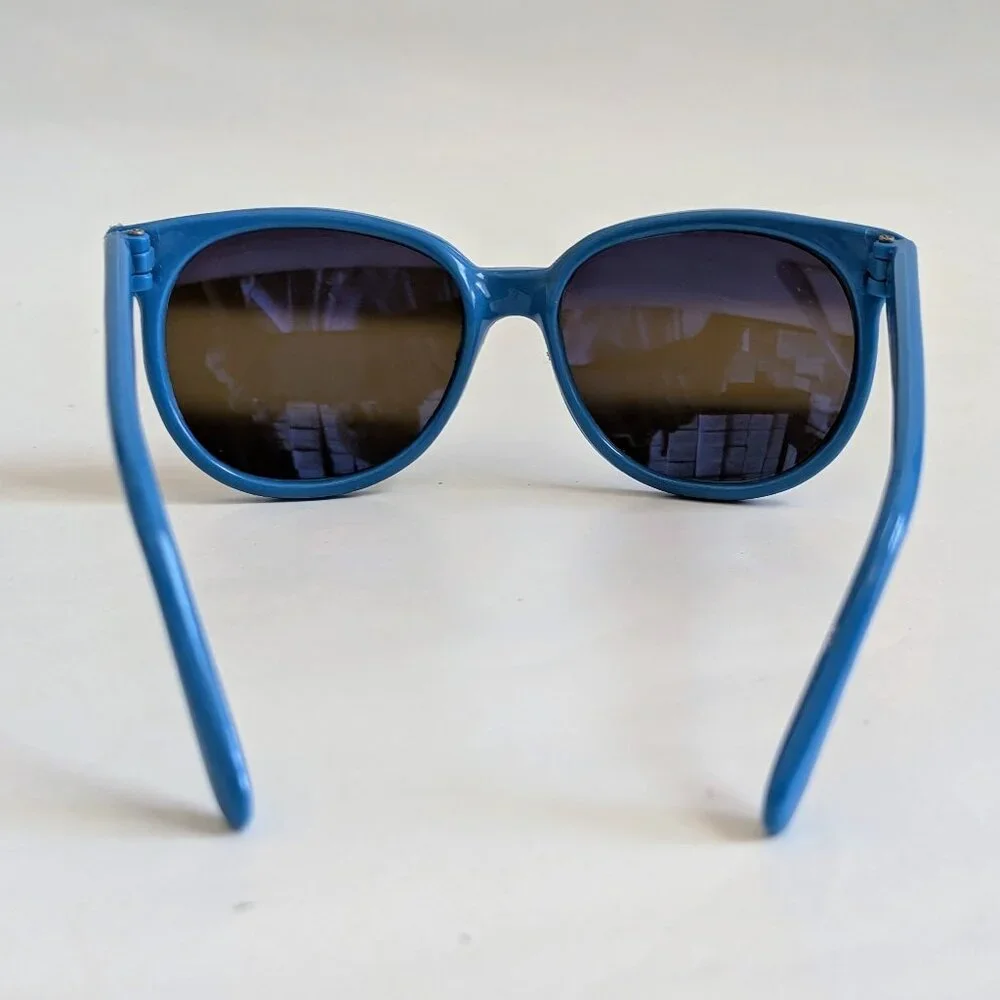 NWT Vintage 90's Kids Nylon C1000 Sport Sunglasses (S. Blue)